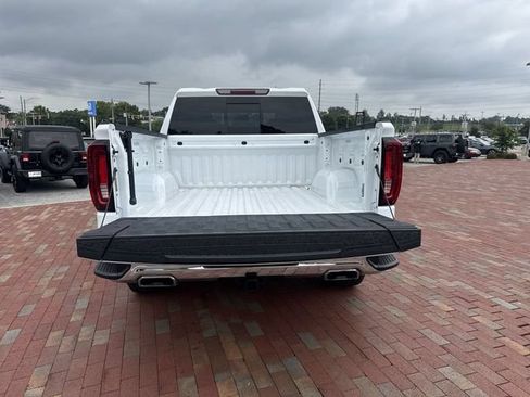 Used 2024 GMC Sierra 1500 SLT w/ SLT Premium Package AWD/4WD image 29