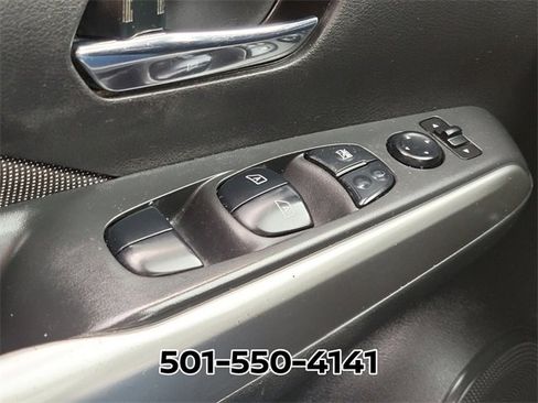 Used 2019 Nissan Kicks SV image 30