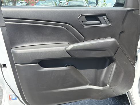 Used 2026 Chevrolet Colorado W/T w/ WT Custom Package AWD/4WD image 10