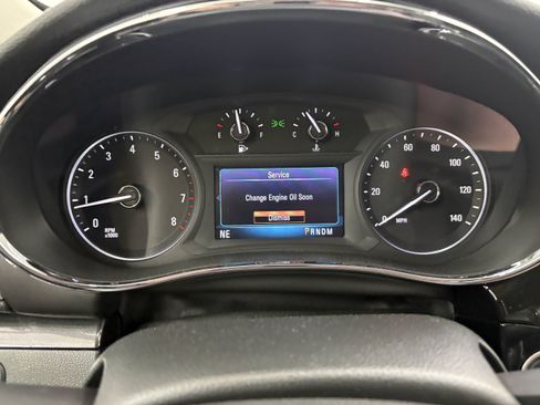 Used 2020 Buick Encore Preferred FWD image 31