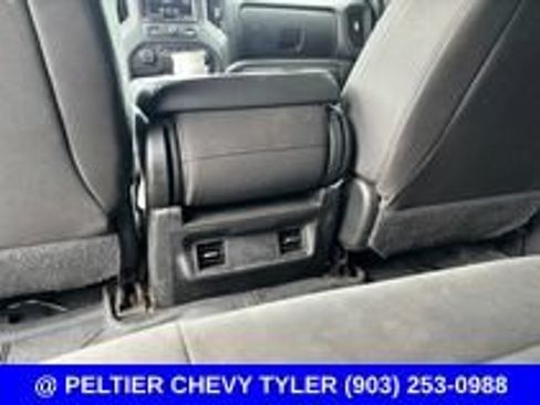 Used 2020 Chevrolet Silverado 1500 Custom w/ Infotainment Package RWD image 14
