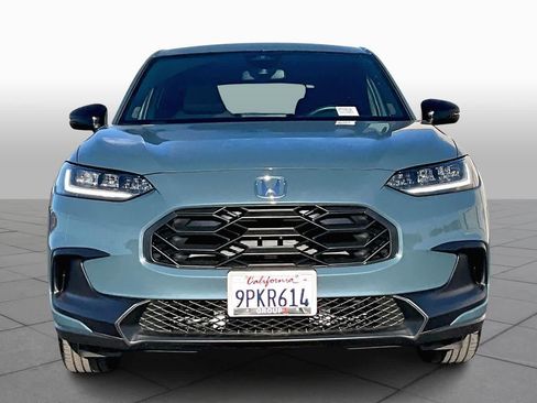 Used 2025 Honda HR-V Sport image 3