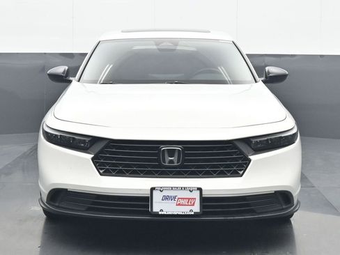 Used 2023 Honda Accord Sport image 1