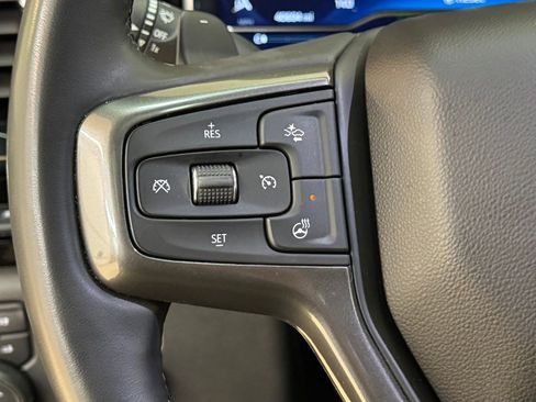 Used 2025 Chevrolet Silverado 1500 ZR2 w/ Technology Package image 29