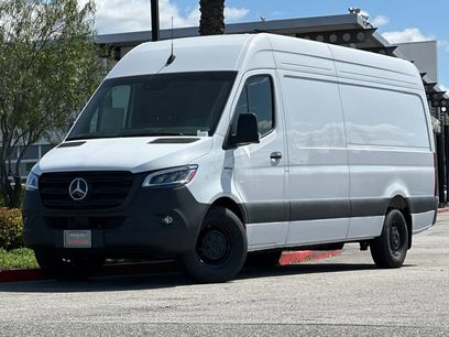 New 2024 Mercedes-Benz eSprinter 170 Cargo