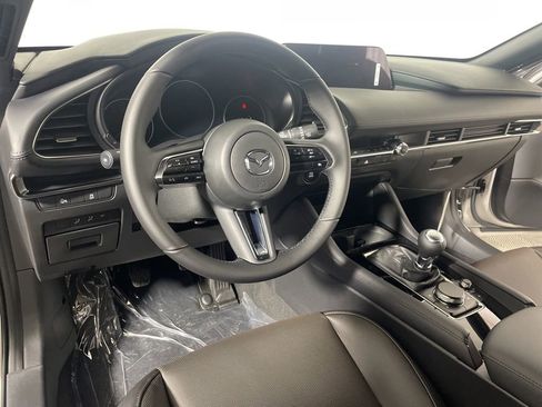 New 2026 MAZDA MAZDA3 2.5 S Hatchback w/ Premium Pkg FWD image 8