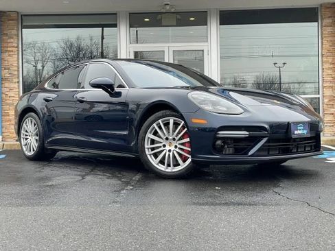 Used 2017 Porsche Panamera Turbo w/ Sport Chrono Package image 43