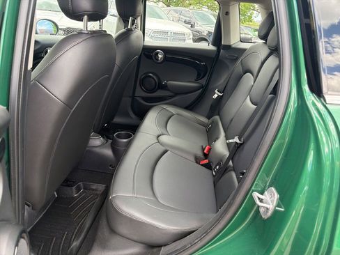Used 2020 MINI Cooper 4-Door Hardtop FWD image 20