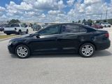 Used 2017 Volkswagen Jetta SE image 2