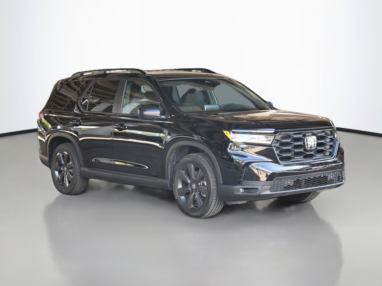 New 2026 Honda Pilot Sport image 3