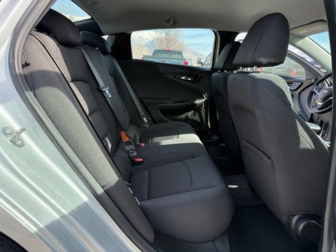 Used 2019 Chevrolet Malibu LS image 19