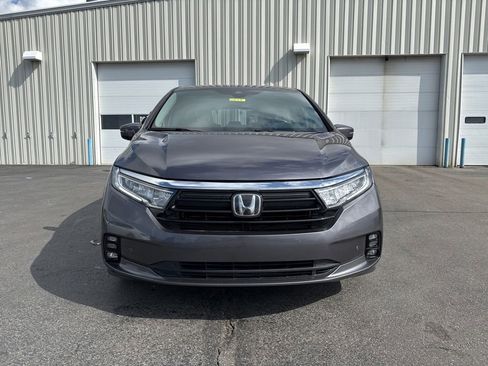 Used 2021 Honda Odyssey Elite image 2