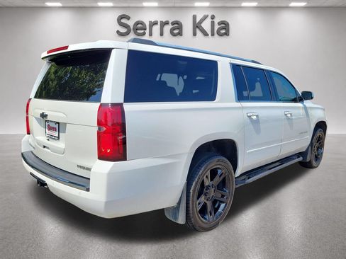 Used 2020 Chevrolet Suburban Premier RWD image 5