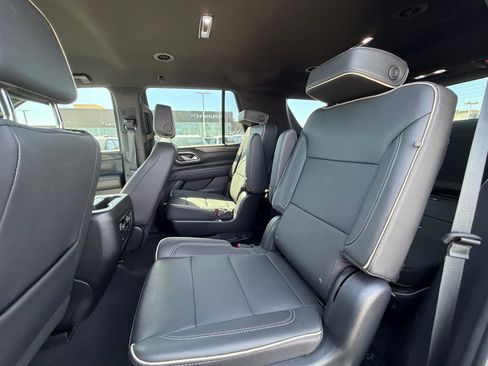 Used 2023 Chevrolet Tahoe Premier image 17