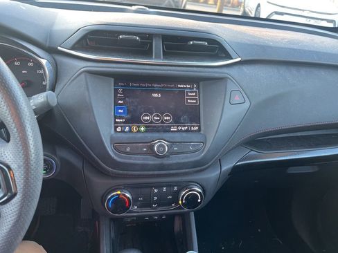 Used 2023 Chevrolet TrailBlazer RS image 8