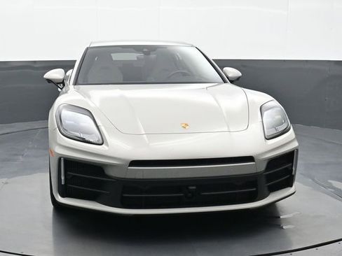Certified 2025 Porsche Panamera 4 AWD/4WD image 25