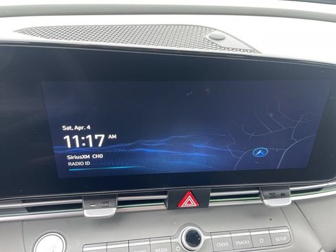 Certified 2024 Hyundai Elantra SEL FWD image 24