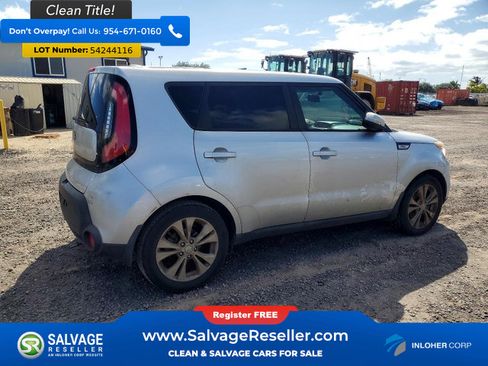 Used 2014 Kia Soul + FWD image 4