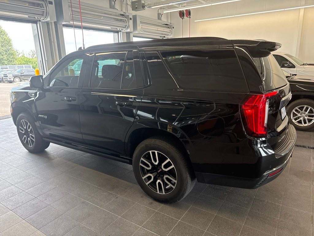 Used 2021 GMC Yukon AT4 w/ Rear Media and Nav Package AWD/4WD image 4