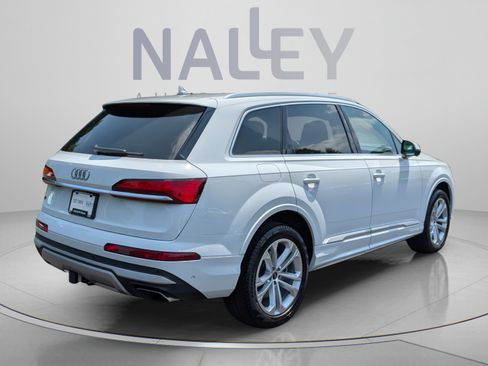 Used 2025 Audi Q7 3.0T Premium AWD/4WD image 5