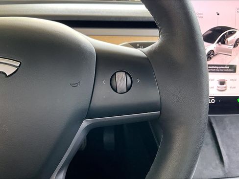 Used 2023 Tesla Model 3 Standard Range RWD image 21