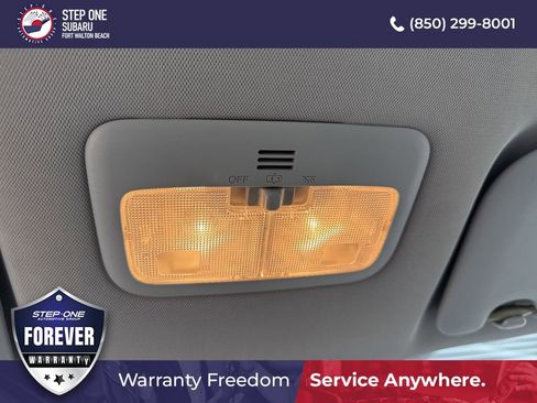 Used 2015 Toyota Corolla LE image 27