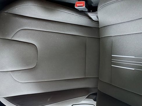 Certified 2025 Hyundai Elantra Sport w/ Cargo Package image 19