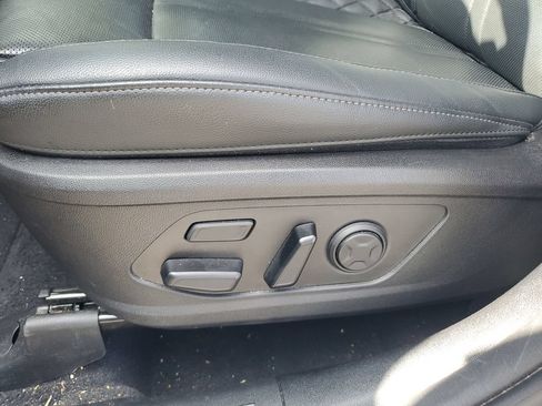 Used 2023 Kia Sorento SX AWD/4WD image 17