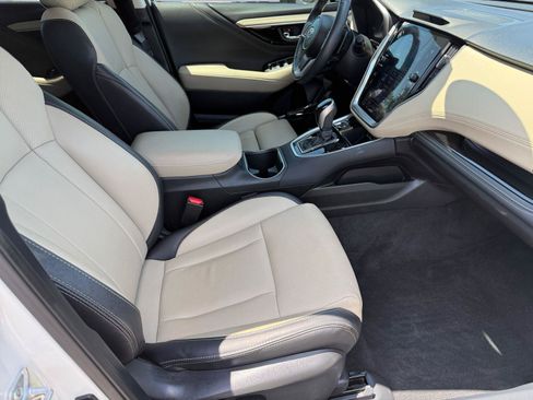 Used 2024 Subaru Outback Limited AWD/4WD image 19