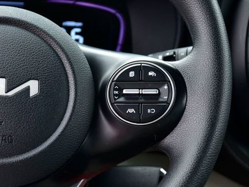 Certified 2024 Kia Soul LX w/ Option Group 015 image 17