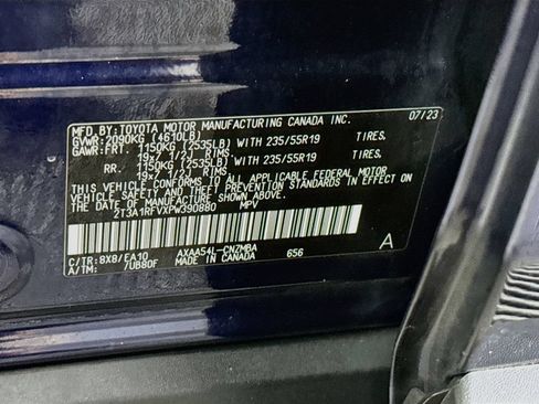 Used 2023 Toyota RAV4 XLE Premium AWD/4WD image 37