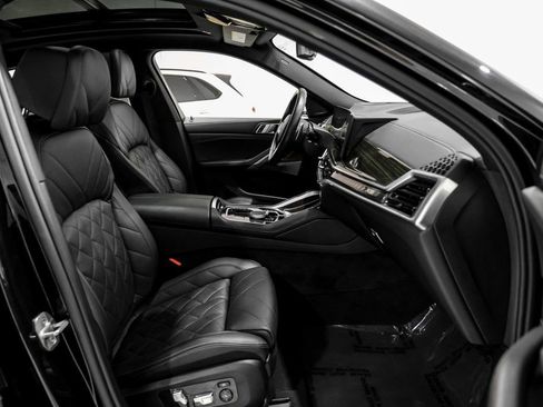 Used 2024 BMW X6 xDrive40i image 30