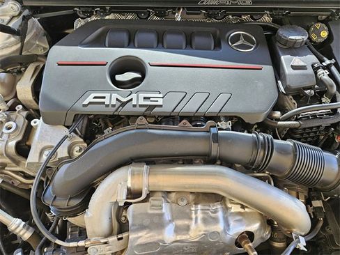 Certified 2024 Mercedes-Benz GLB 35 AMG GLB 35 AMG image 31