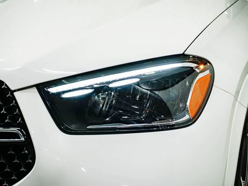 Used 2025 Mercedes-Benz GLE 450 GLE 450 image 7