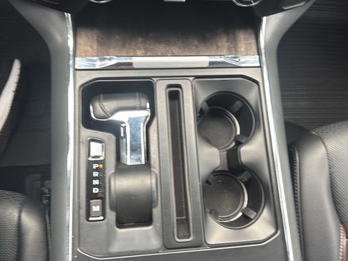 Used 2021 Ford F150 Lariat w/ Equipment Group 502A High image 27