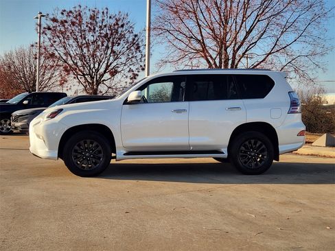 Used 2023 Lexus GX 460 Premium image 4