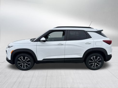 Used 2023 Chevrolet TrailBlazer ACTIV w/ Convenience Package image 6