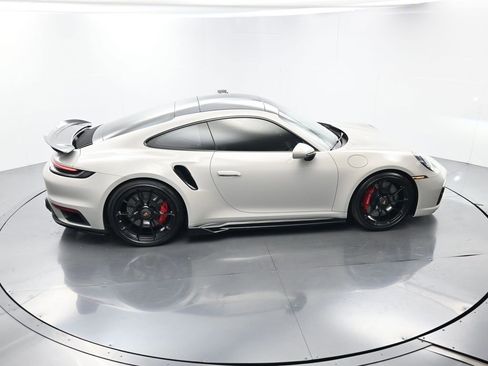 Used 2022 Porsche 911 Turbo image 35