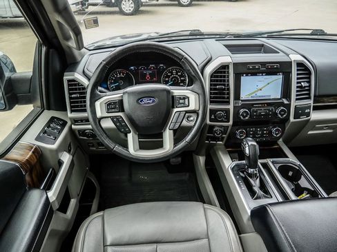 Used 2019 Ford F150 Lariat AWD/4WD image 25