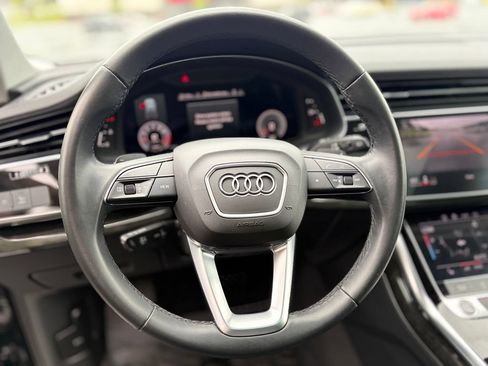 Used 2023 Audi Q7 2.0T Premium w/ Convenience Package AWD/4WD image 12