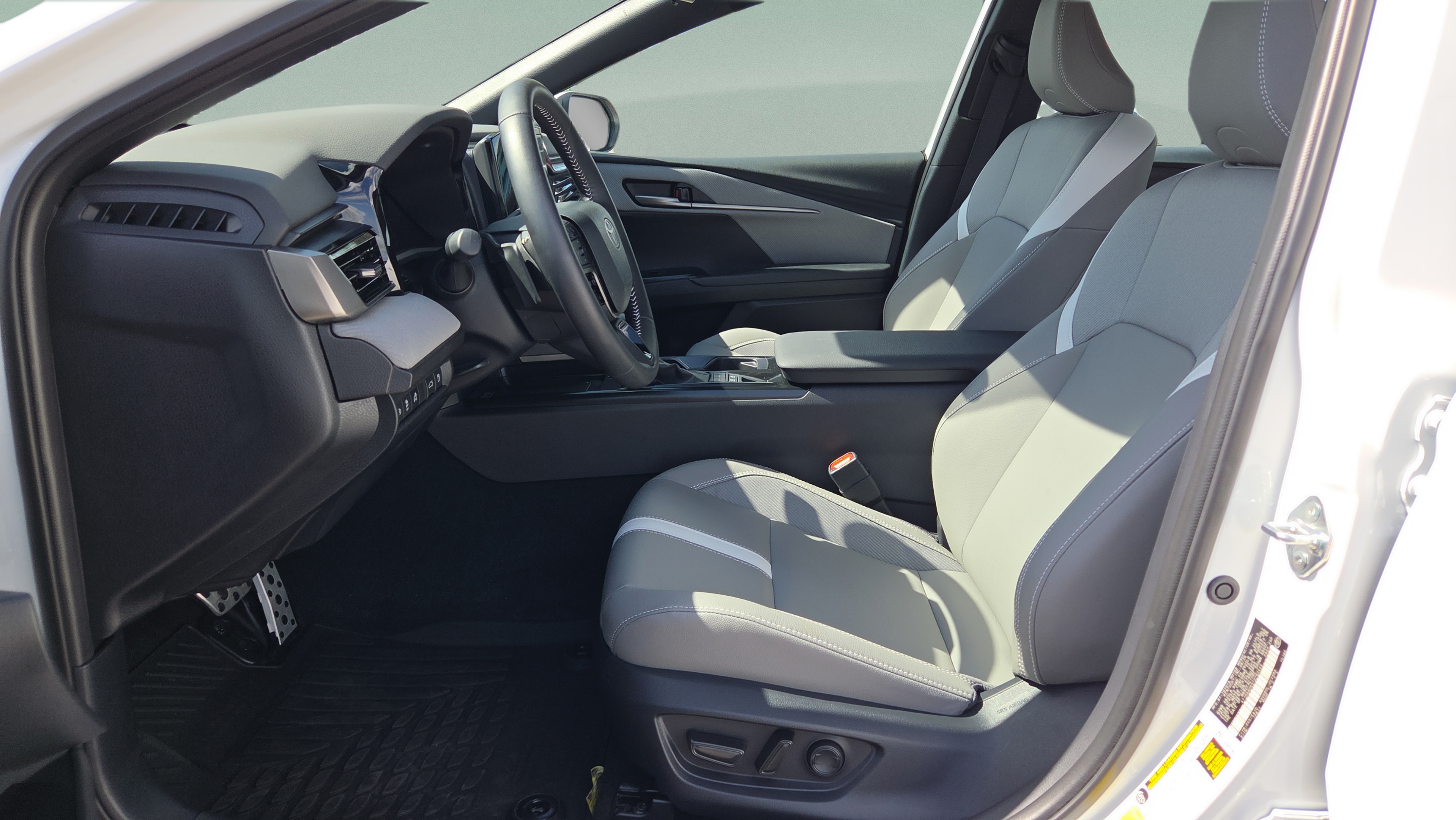 Certified 2026 Toyota Camry SE FWD image 12