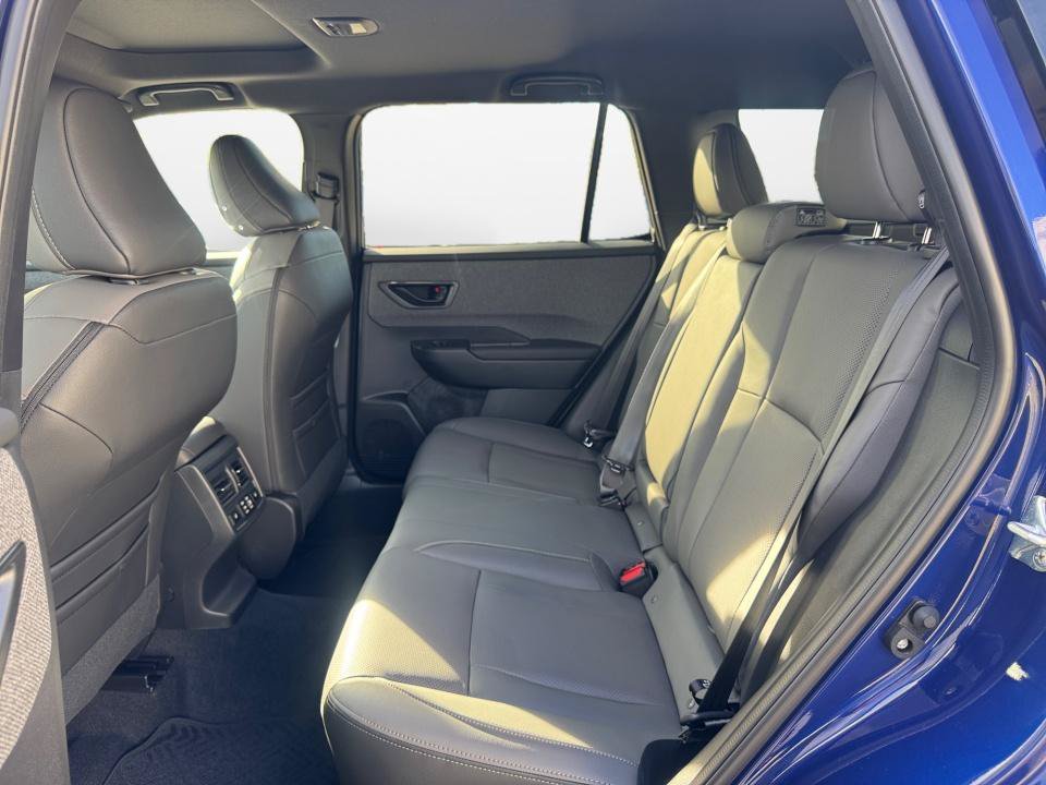 New 2026 Subaru Outback Limited AWD/4WD image 13