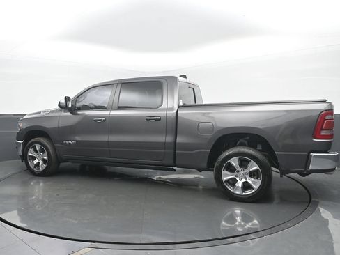 Used 2023 RAM 1500 Laramie AWD/4WD image 3