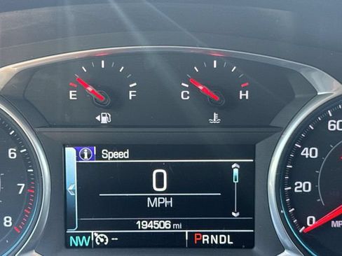 Used 2019 Chevrolet Traverse LT w/ LPO, Floor Liner Package AWD/4WD image 14
