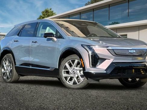 New 2026 Cadillac Optiq Luxury 1 image 1