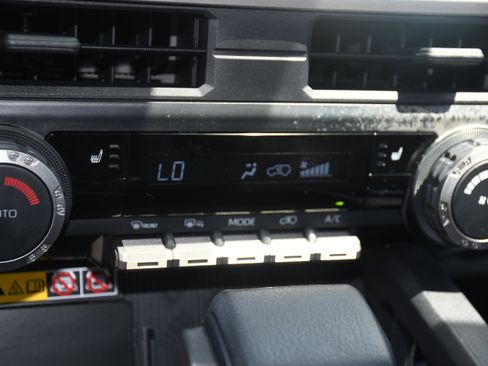 Certified 2025 Toyota 4Runner TRD Sport AWD/4WD image 14