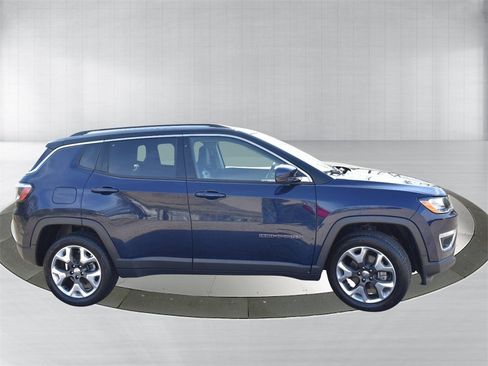 Used 2021 Jeep Compass Limited image 9