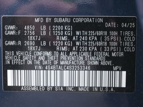 Certified 2025 Subaru Outback Onyx Edition AWD/4WD image 36