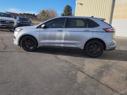 Certified 2022 Ford Edge ST w/ Equipment Group 401A image 7