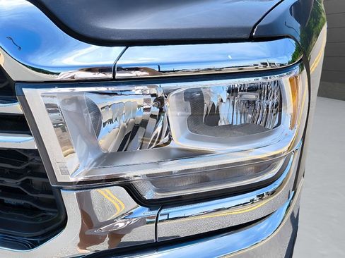 New 2024 RAM 2500 Tradesman w/ Chrome Appearance Group image 30